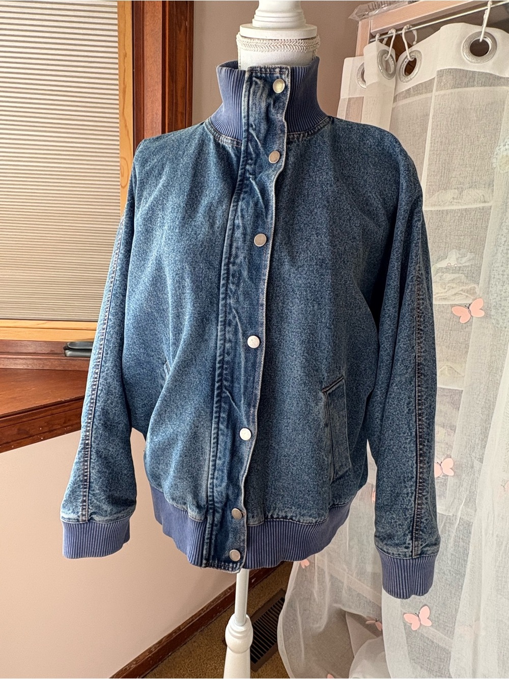 Paige Denim Jacket in Medium Wash - Picture 4 of 8